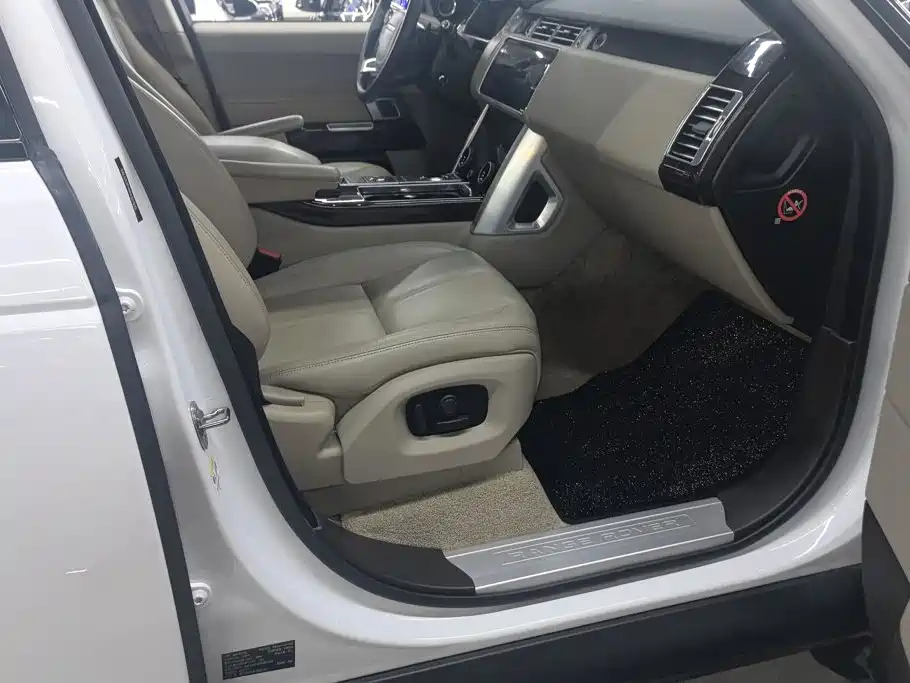 Land Rover Sport — миниатюра 8