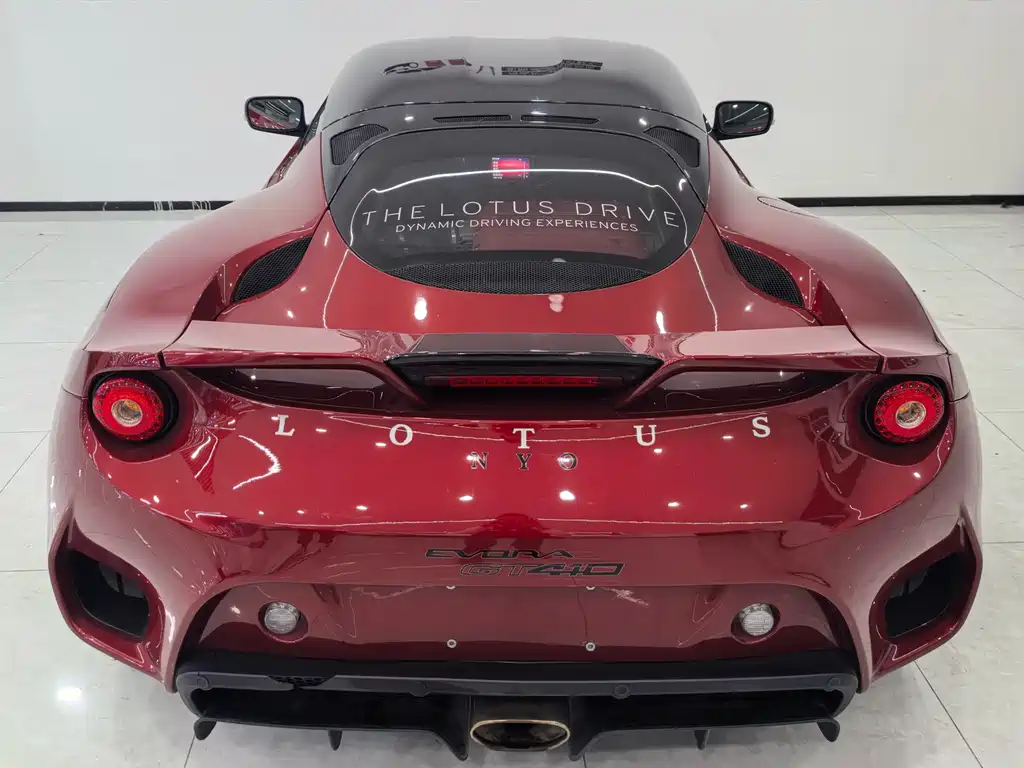 LOTUS SPORTS CAR EVORA