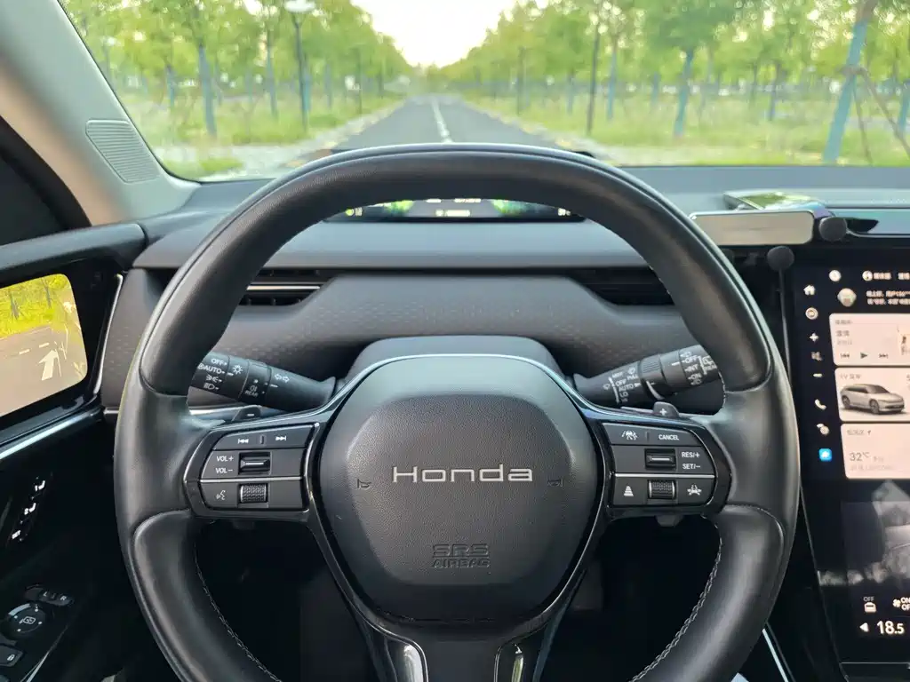 Honda Hiroyo Honda P7 — миниатюра 14