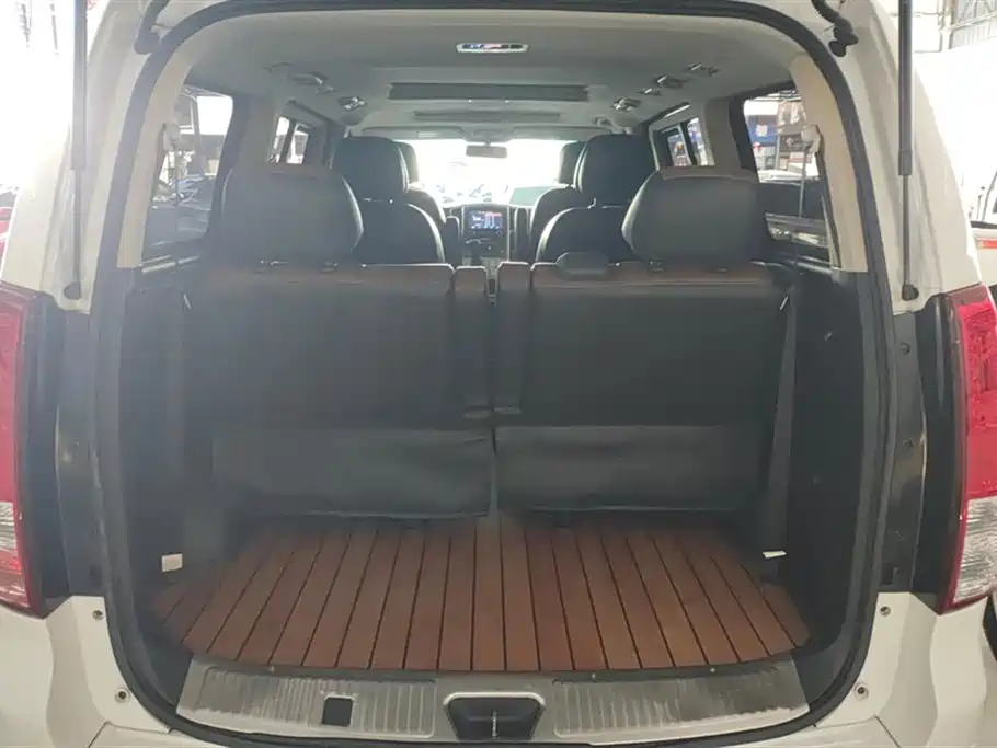 DONGFENG POPULAR CM7