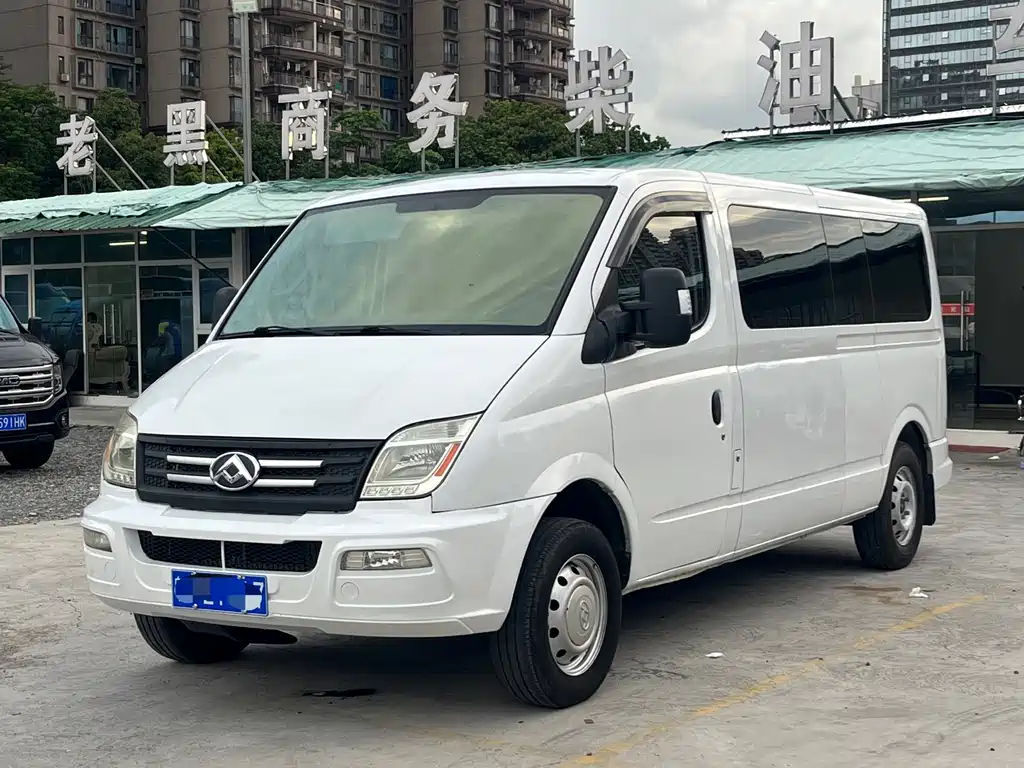 Maxus V80
