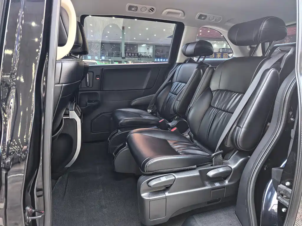 Honda Odyssey — миниатюра 7