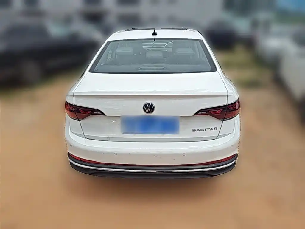 Volkswagen Sagitar 2025 200TSI DSG