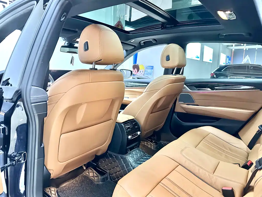 BMW 6 GT 2022 630i M Sport