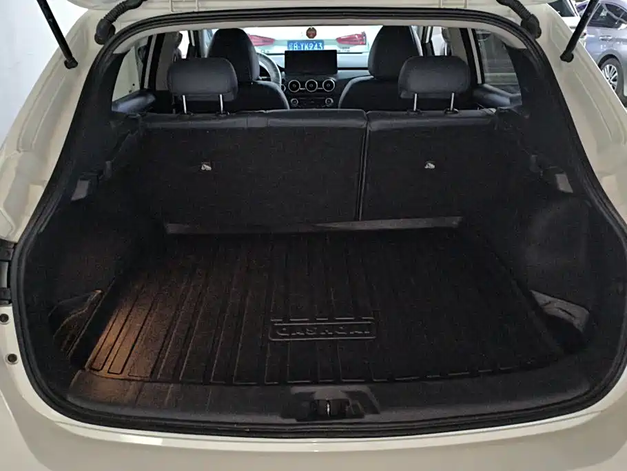 Nissan Qashqai — миниатюра 4