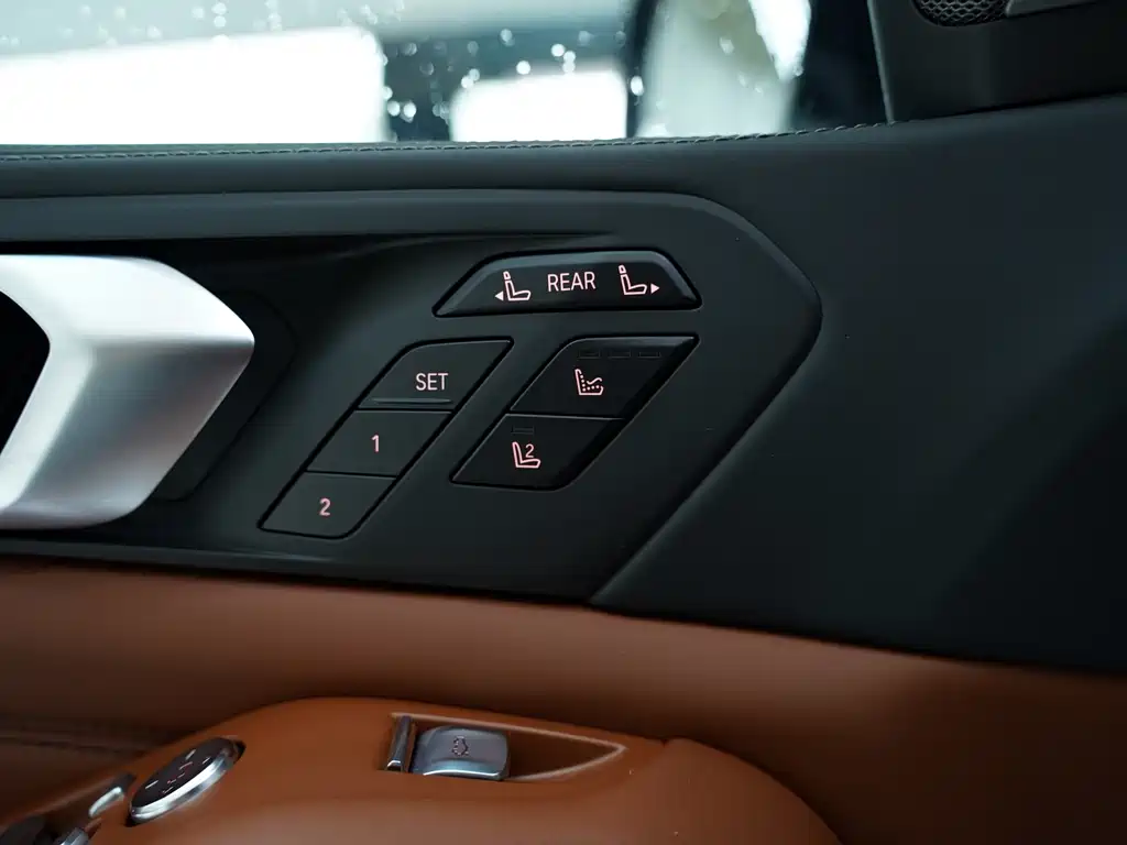 BMW X7 2021 xDrive40i Premium Luxury