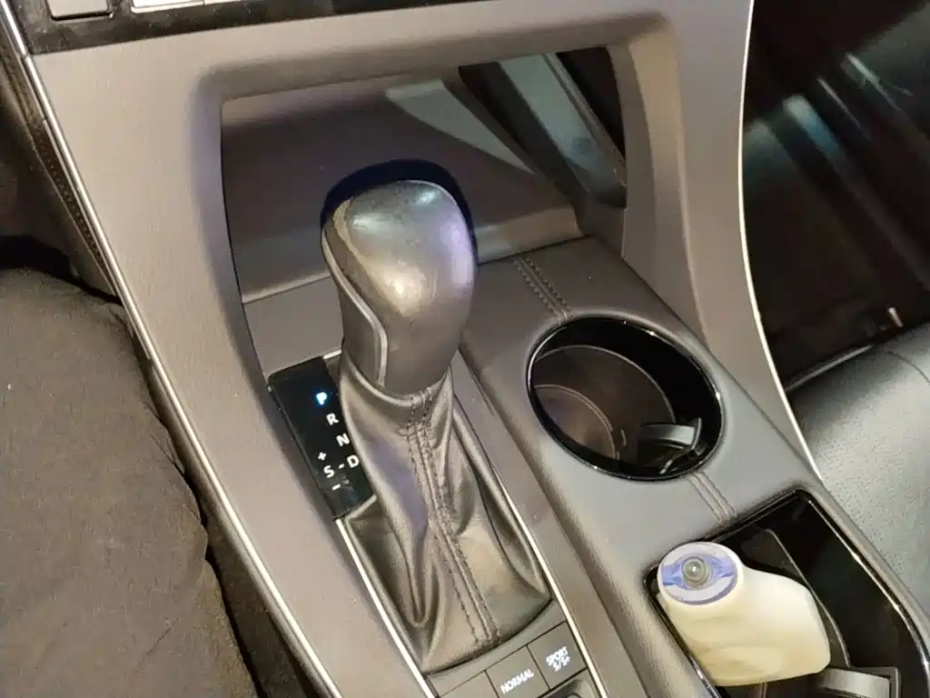 Toyota Avalon — миниатюра 14