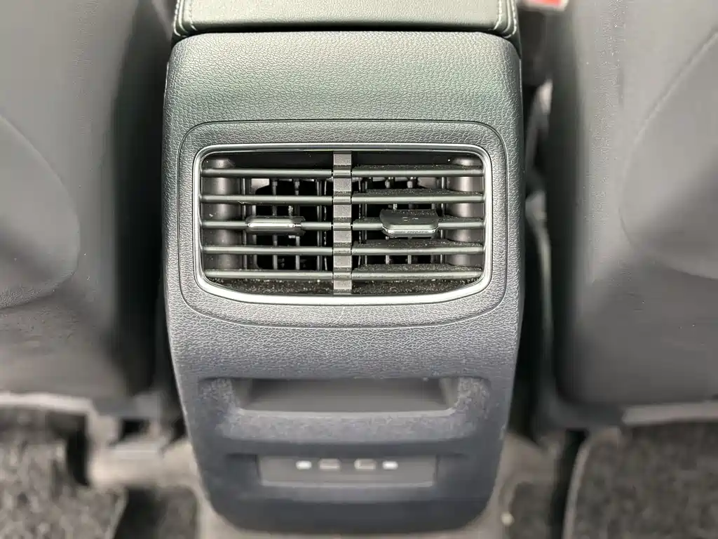 VOLKSWAGEN ID.4 CROZZ