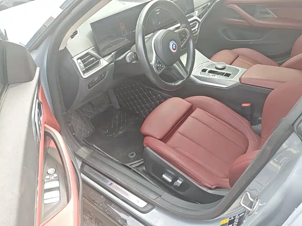 BMW i4 — миниатюра 21