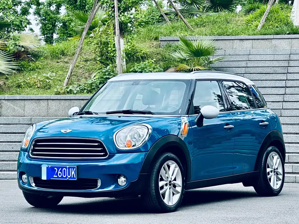 Mini Mini Countryman 2012
