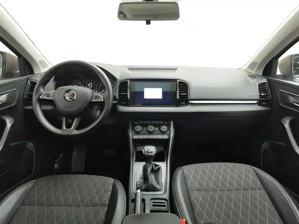 Skoda Karoq 2019 TSI280 VI