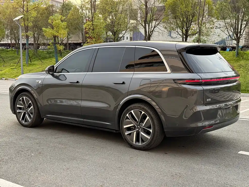 Li Auto Li L8 — миниатюра 24