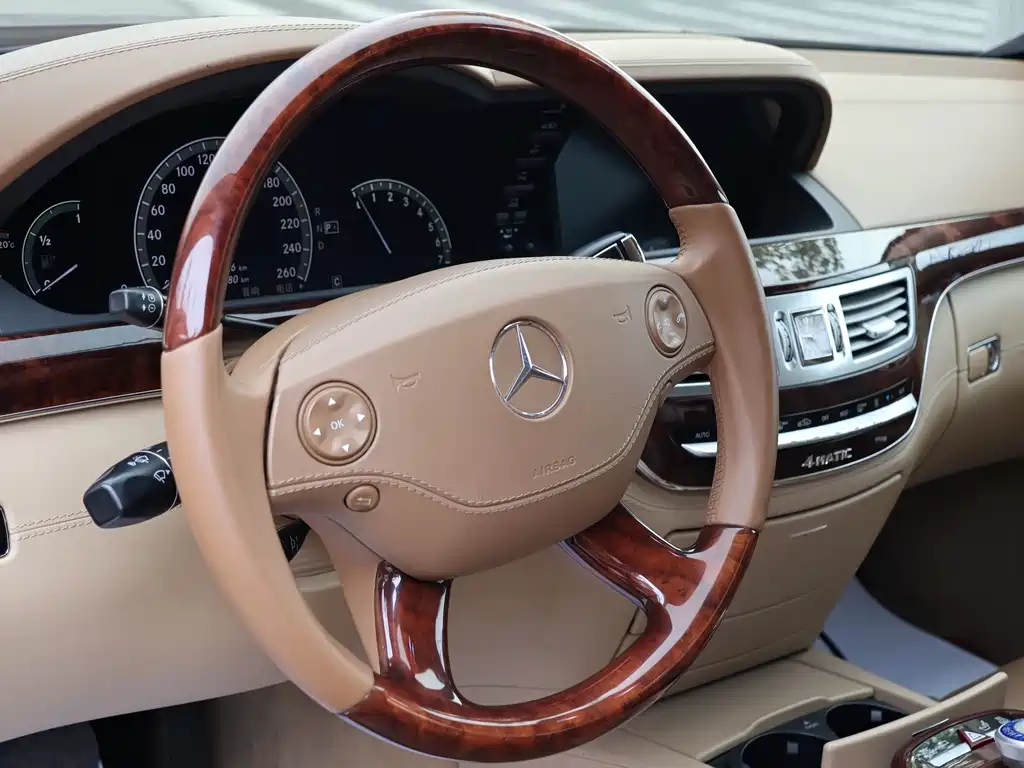 Mercedes-Benz S-Class S 2008 S 500 L 4MATIC
