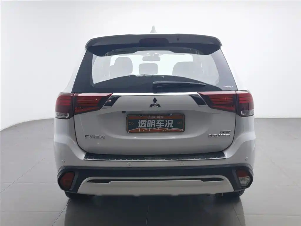 Mitsubishi Outlander 2019 2.4L 5 мест VI