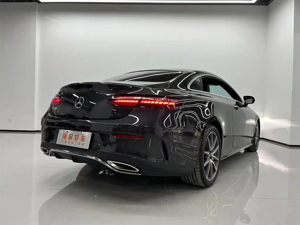 Mercedes-Benz E-Class 2024 Черный из Китая, фото 5