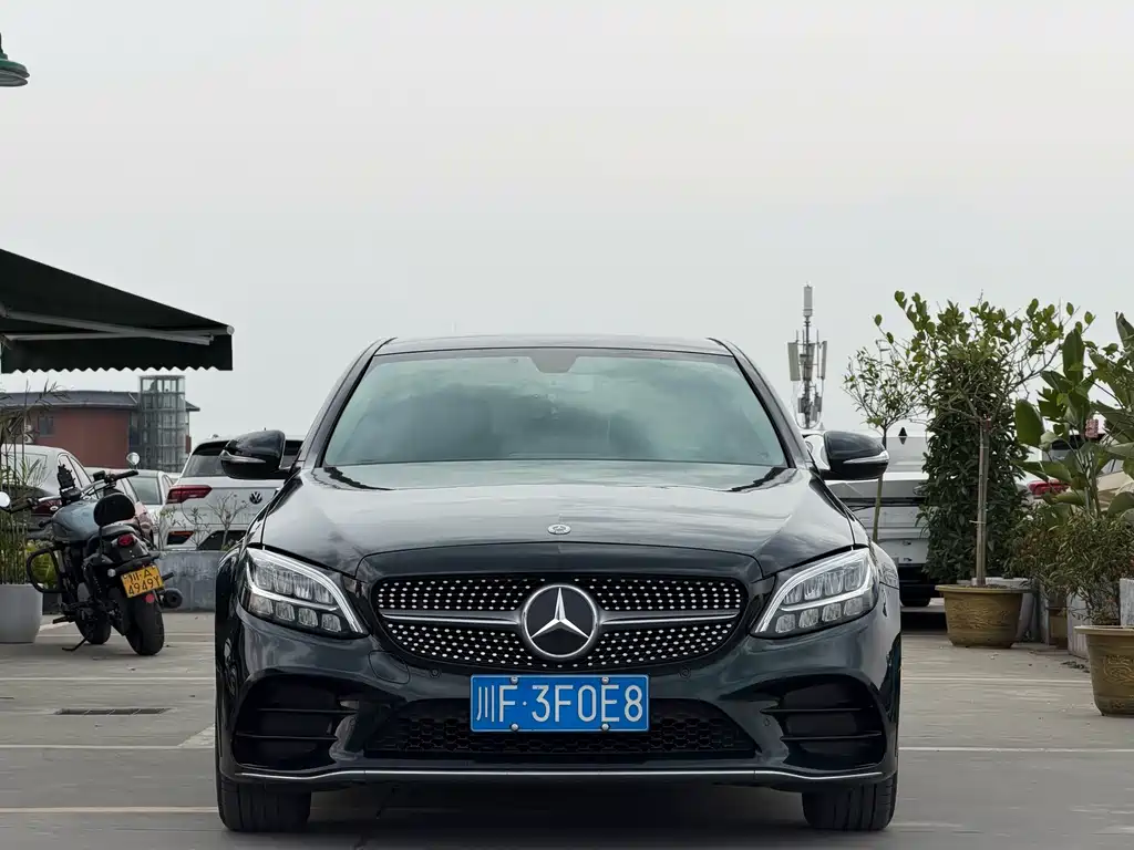 Mercedes-Benz C-Class — миниатюра 2