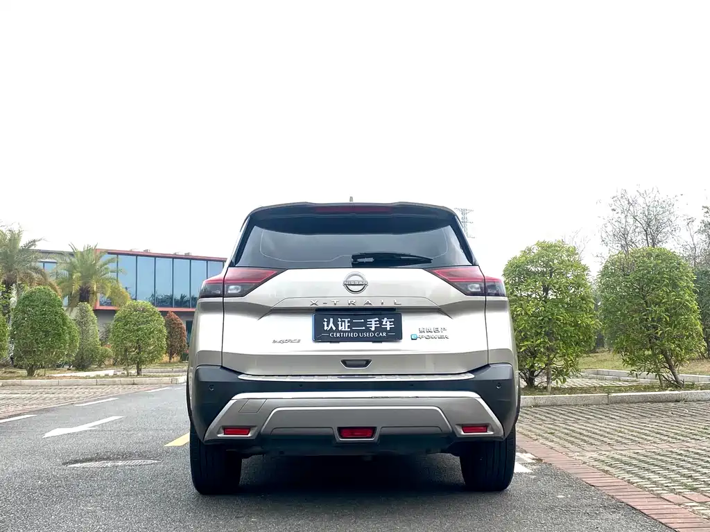 NISSAN QIJUN