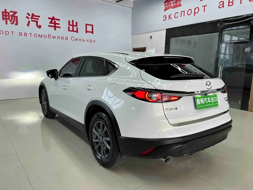 MAZDA CX 4