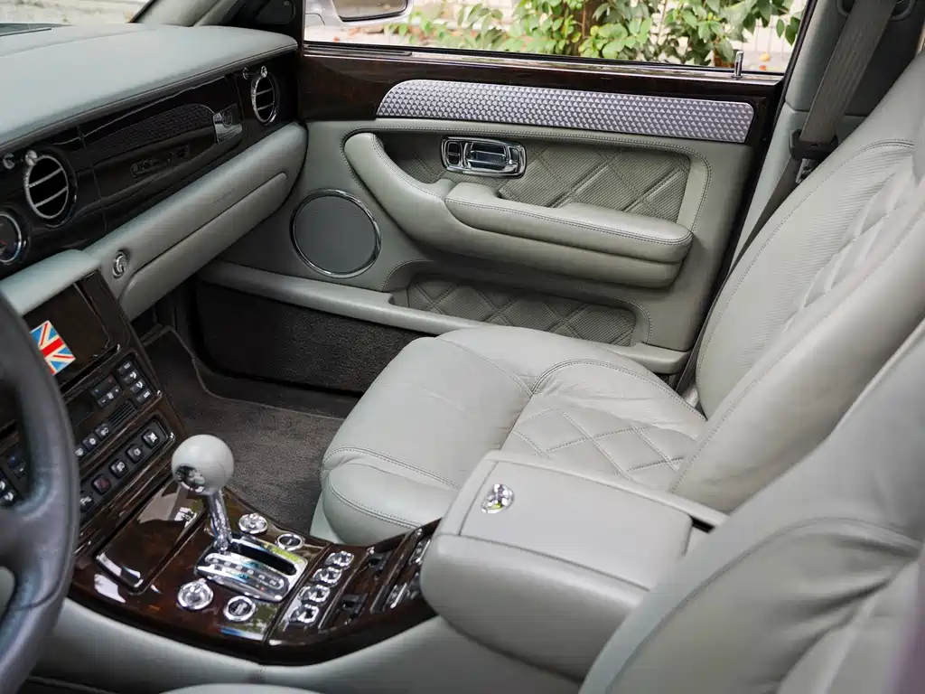 Bentley Elegance — миниатюра 39
