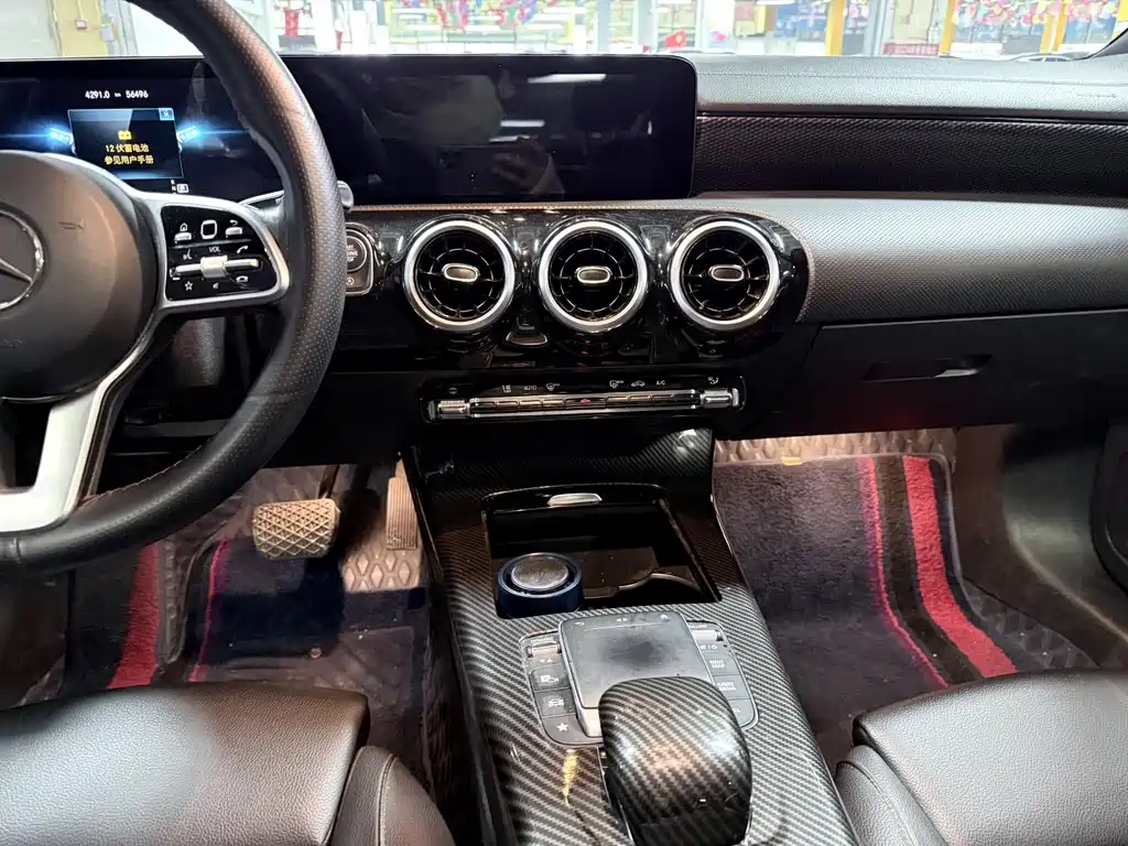 MERCEDES-BENZ A CLASS