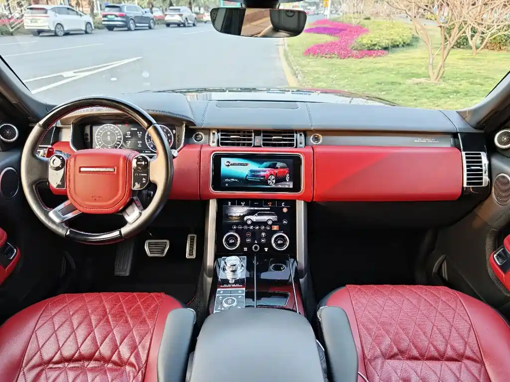 LAND ROVER RANGE ROVER