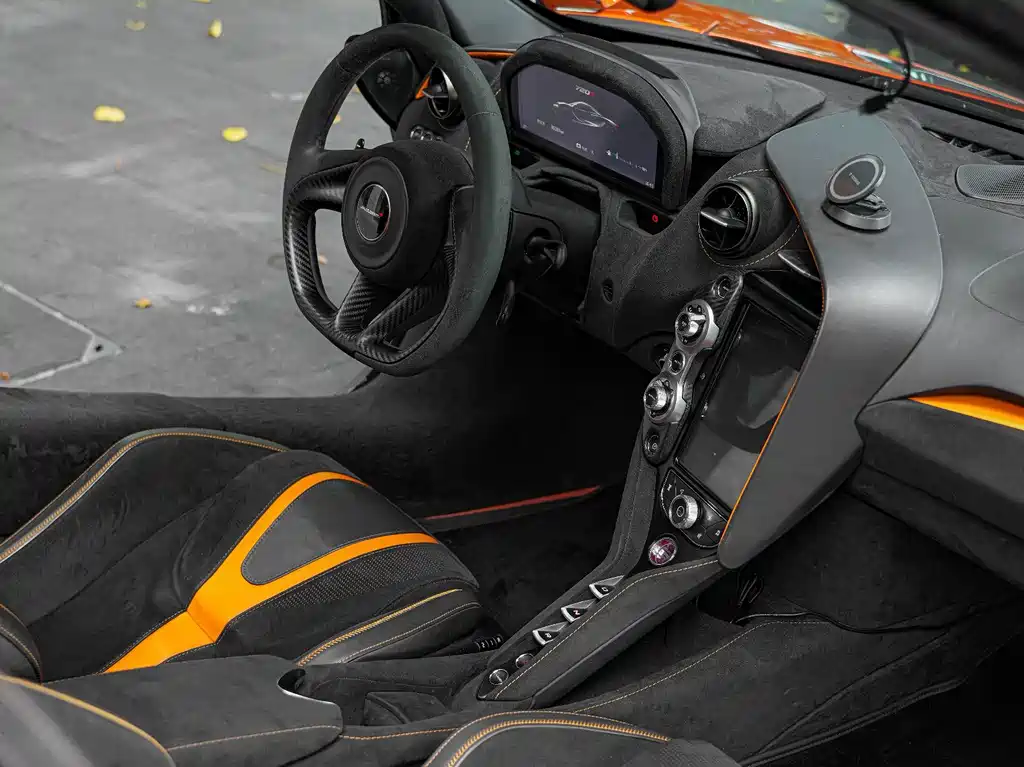 McLaren 720S — миниатюра 14