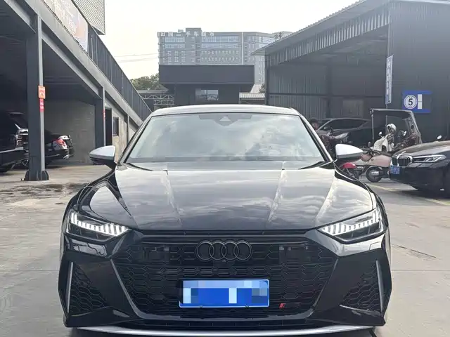 AUDI A7L