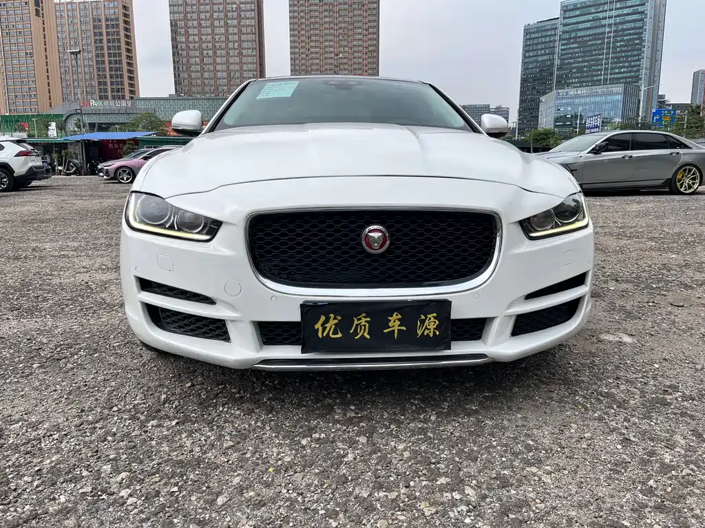 Jaguar XEL 2019