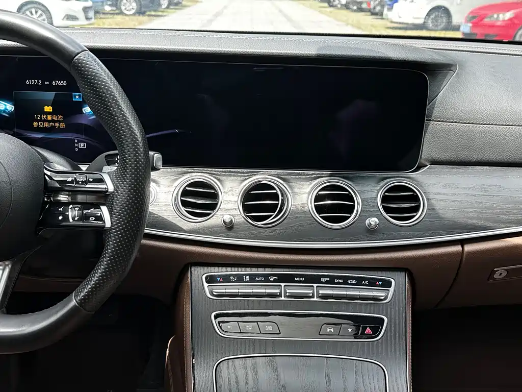 Mercedes-Benz E-Class E 2023 E 300 L Luxury