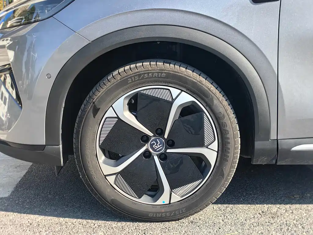 BYD Yuan Plus - фото 8
