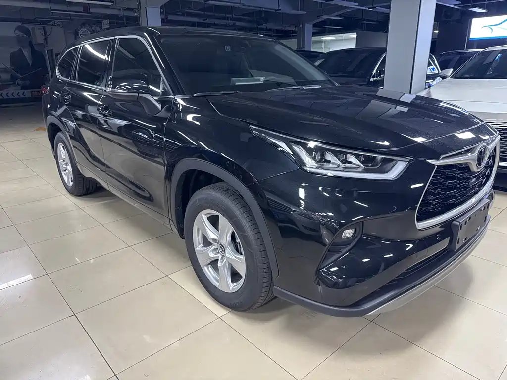 Toyota Highlander 2026 2.5L Elite 7 мест
