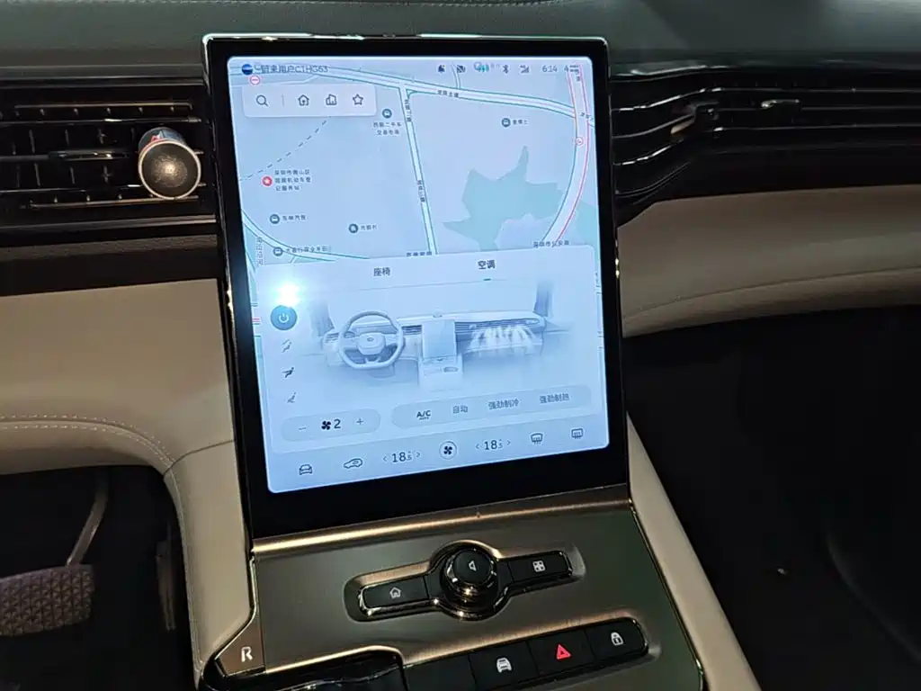 NIO ES6 — миниатюра 13
