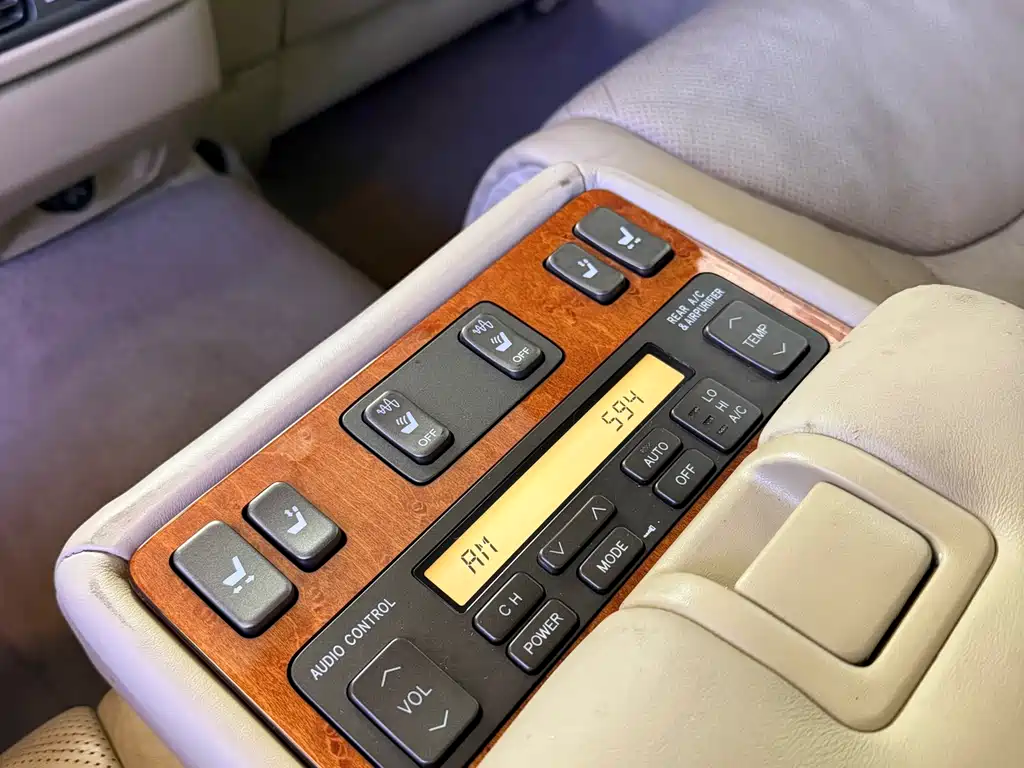 Lexus LS — фотографии объявления, Фото 11