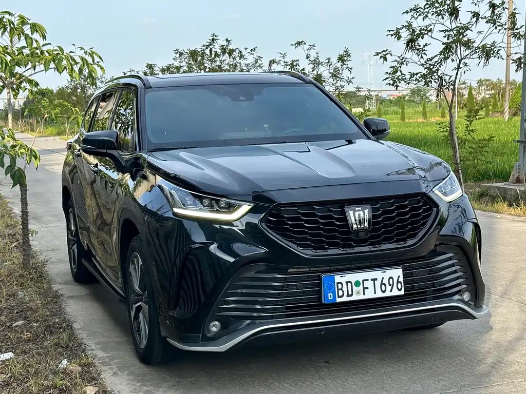 Toyota Crown Kluger 2024 2.5L HEV Luxury