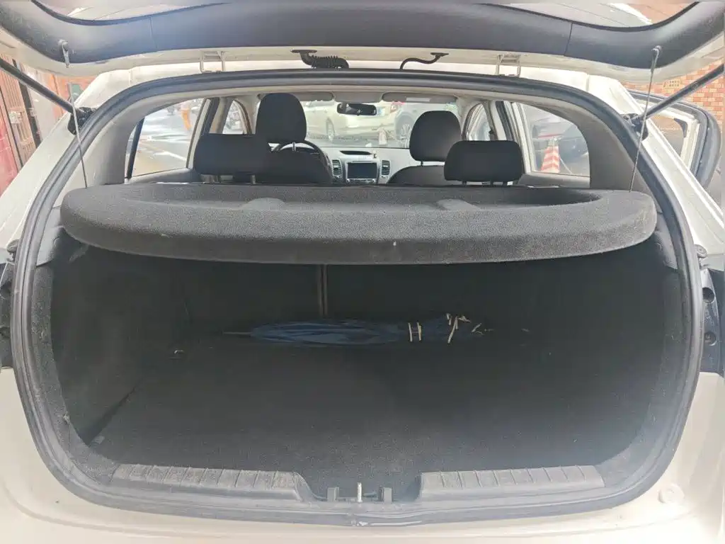Kia K3S — миниатюра 10