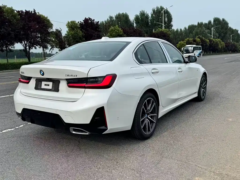 BMW 3 Series 3 2024 325i M Sport
