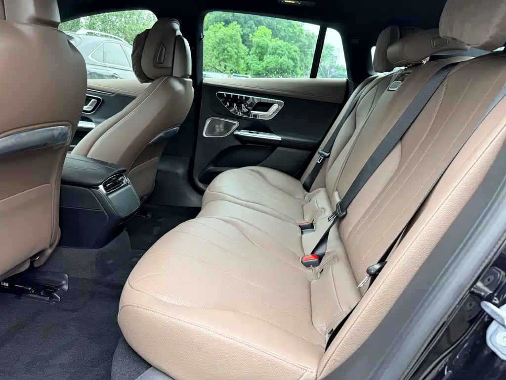 Mercedes-Benz EQE 2025 500 4MATIC Luxury