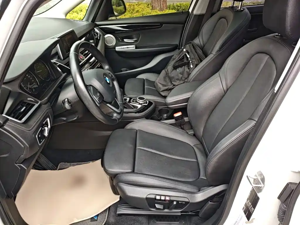 BMW 2 Series Gran Tourer — миниатюра 15