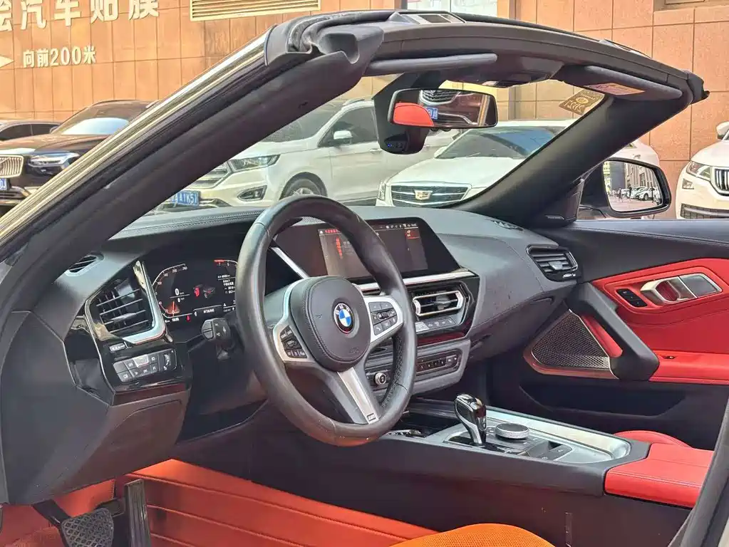 BMW Z4 sDrive 25i M Sport Night Package, фото 3