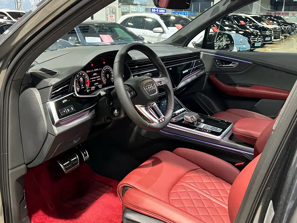 Audi SQ7 4.0 TFSI, фото 12