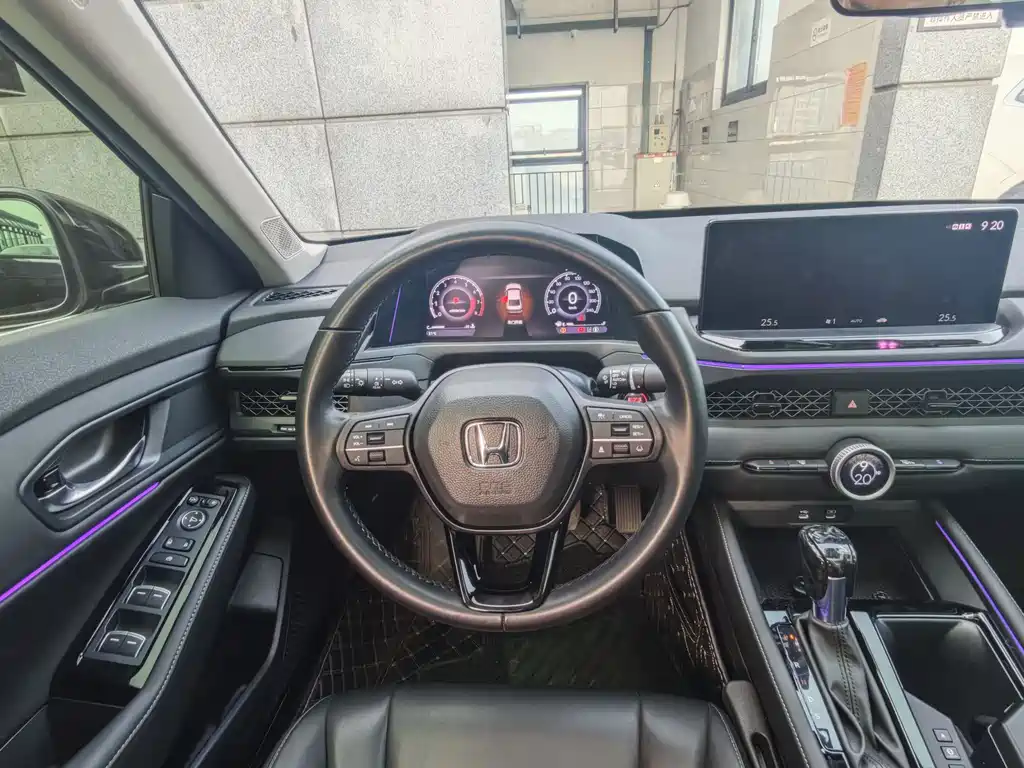 Honda Accord 2023 260TURBO Smart