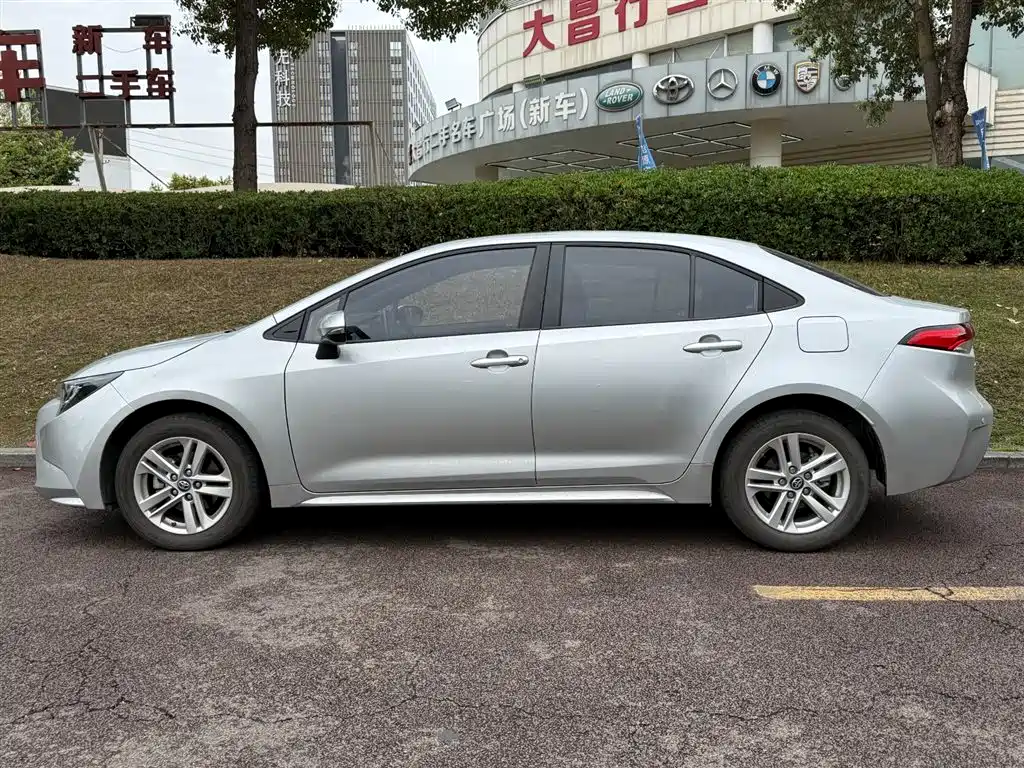 TOYOTA LEI LING
