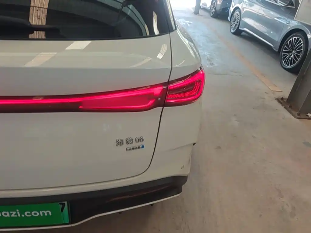 BYD Seal 06 DM-i Touring — миниатюра 8