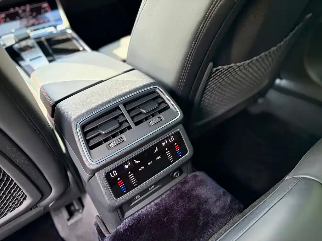 Audi RS 6 — миниатюра 23