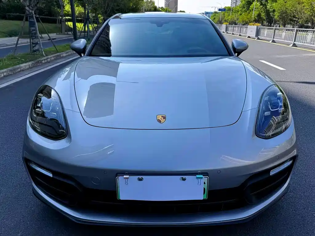 Porsche Panamera Hybrid — миниатюра 2