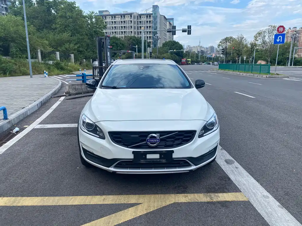 Volvo V60 — миниатюра 2