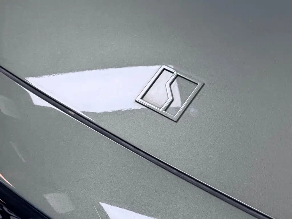 ZEEKR EXTREME KRYPTON 001