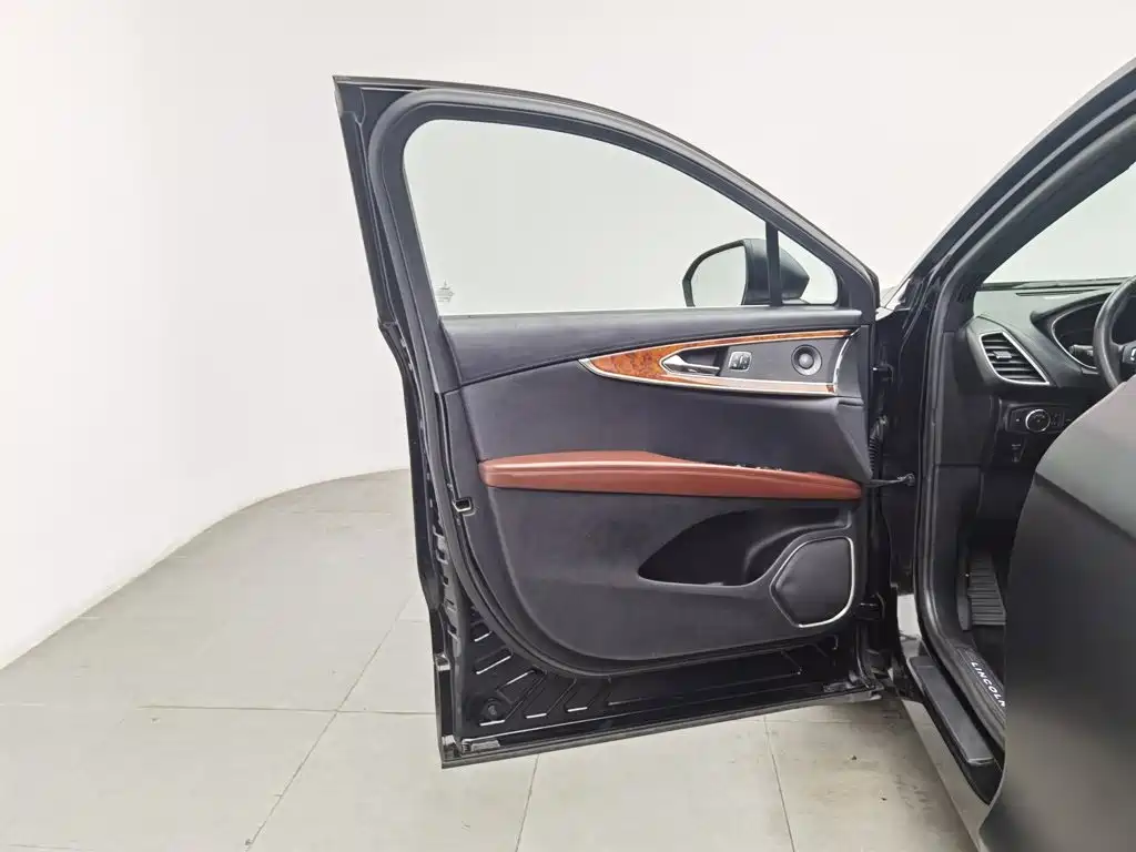 Lincoln MKX — миниатюра 8