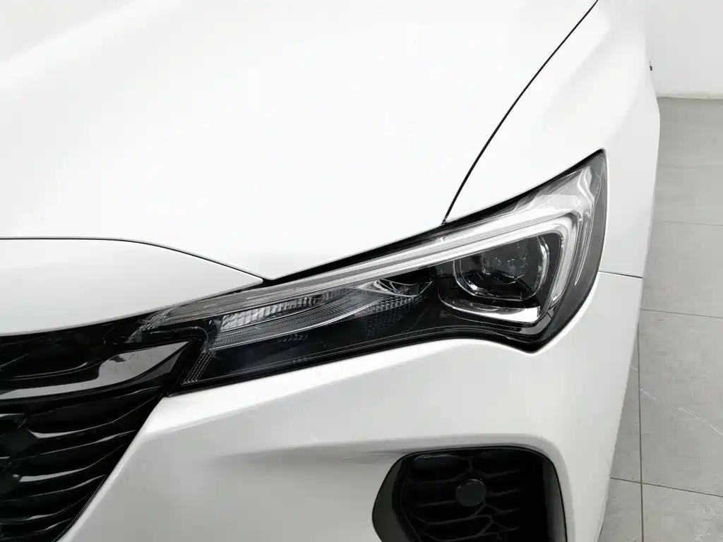 Buick Verano — миниатюра 7