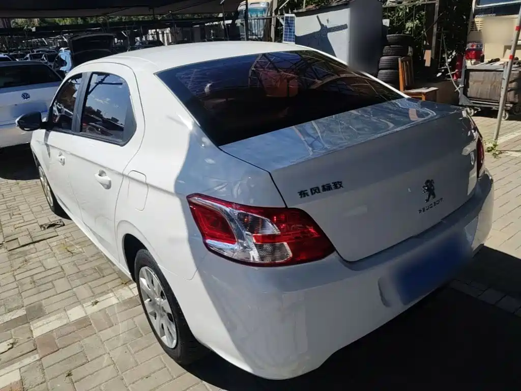 Peugeot 301 — миниатюра 5